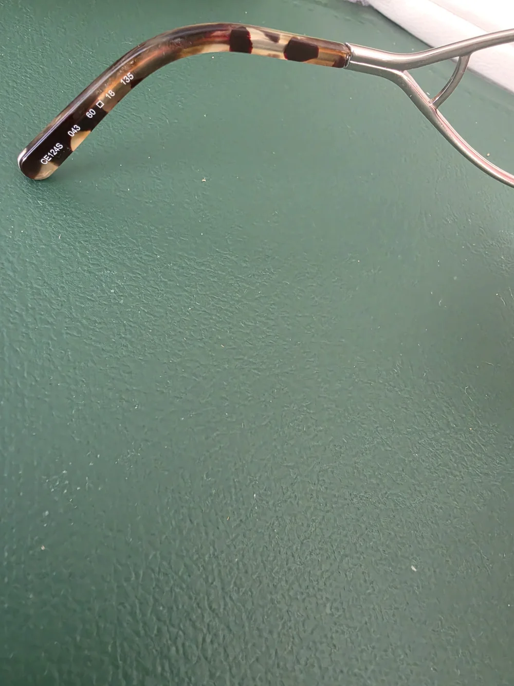 Chloé Round Sunglasses with Brown Gradient Lenses - Picture 5 of 6
